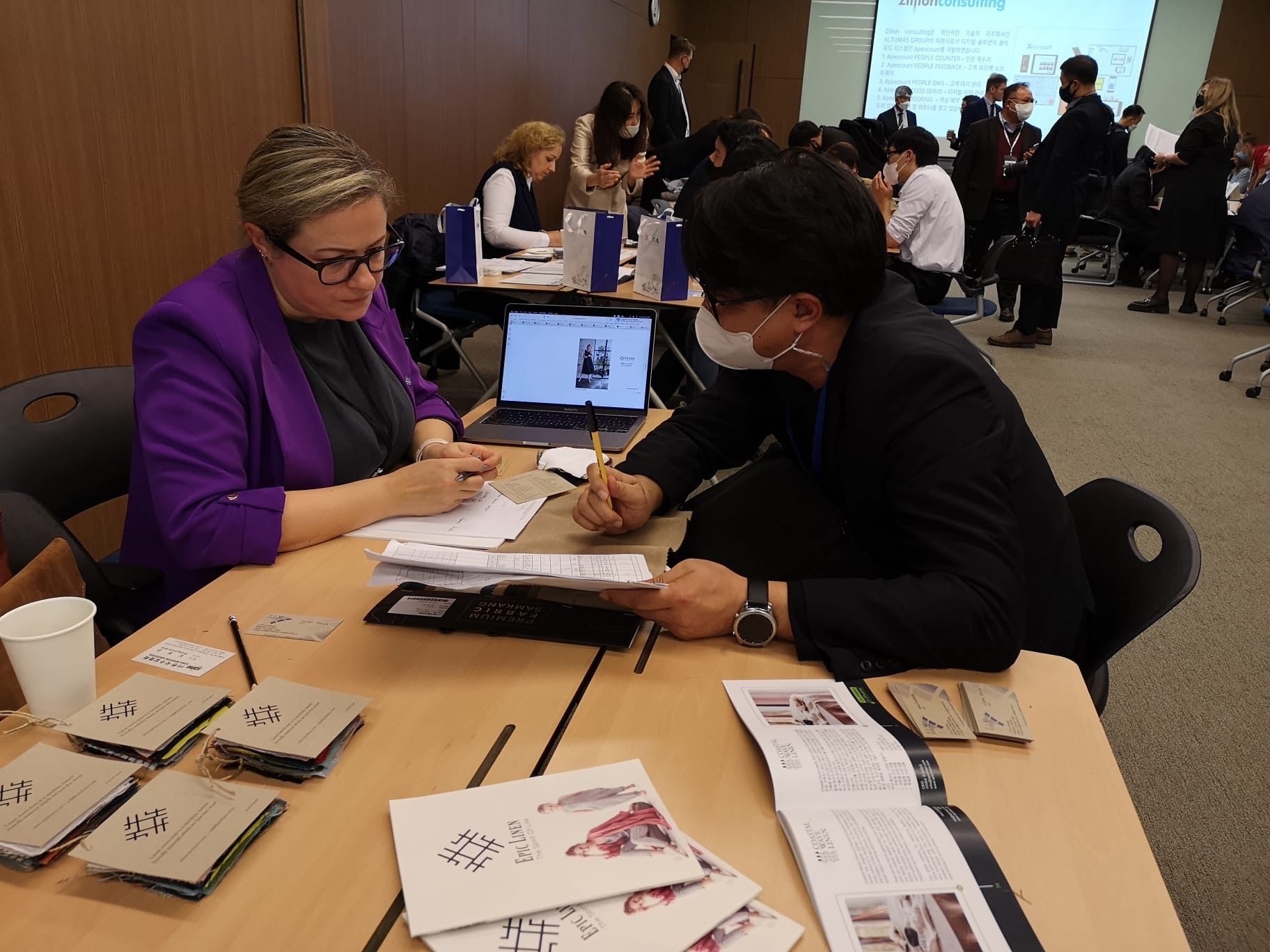 Seoul, November 2022. Wholesaler exhibition events, premium linen wholesale, Lithuanian quality linen, high-quality linen exhibitions, luxury linen trade shows, Lithuanian linen supplier, wholesale linen events, top linen exhibitors, B2B linen trade shows, Lithuanian linen manufacturers