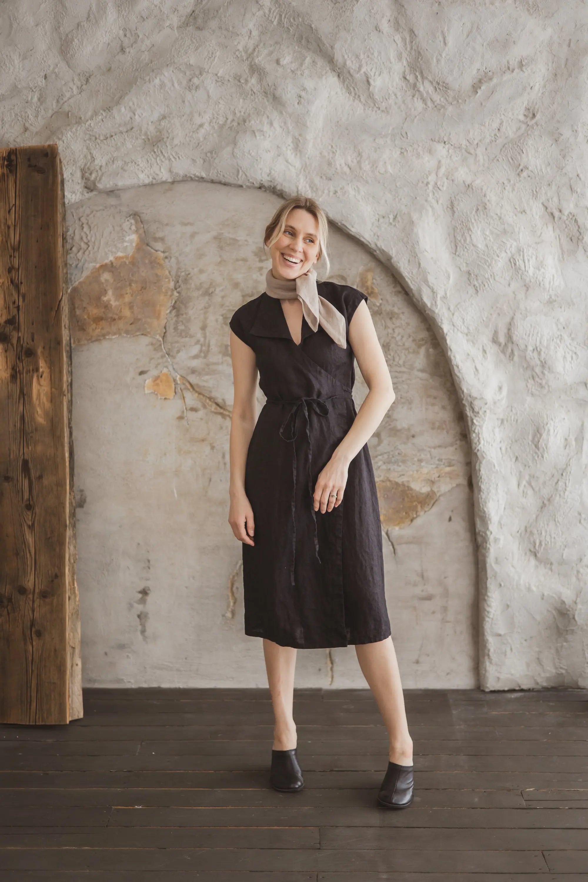 Collared Short Sleeve Midi Linen Wrap Dress