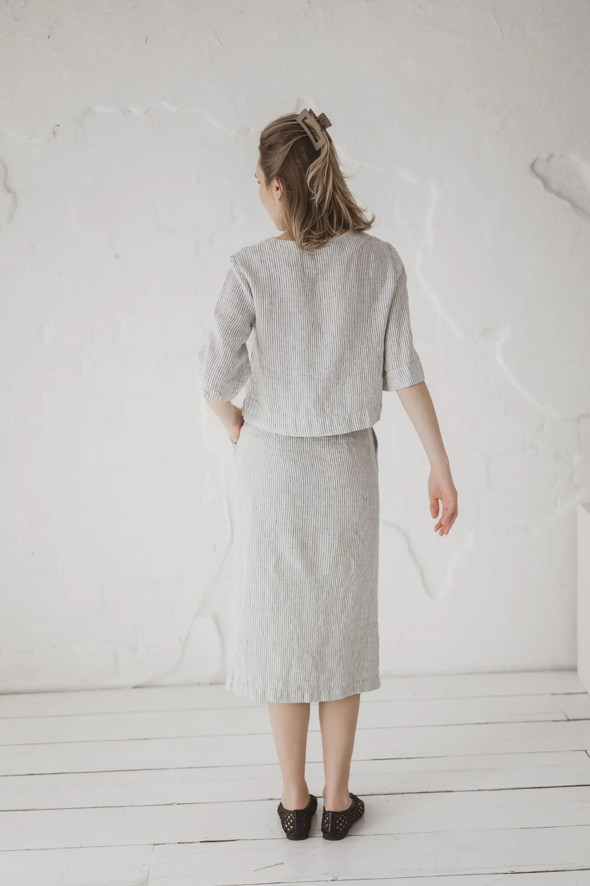 Linen Boxy Crop Top - Chloe