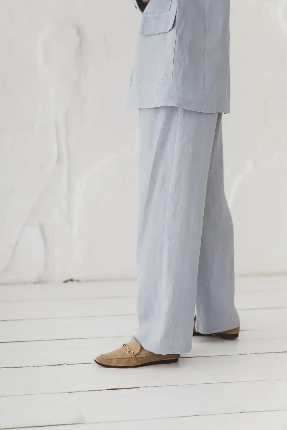 High-Waisted Wide Leg Pleated Linen Trousers