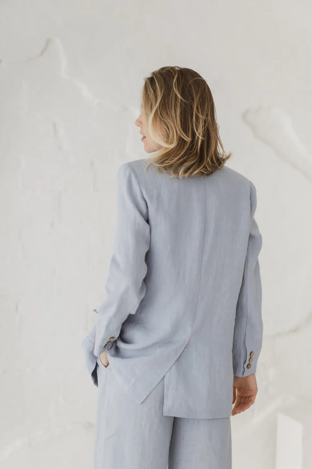 Minimalist Oversized Linen Blazer