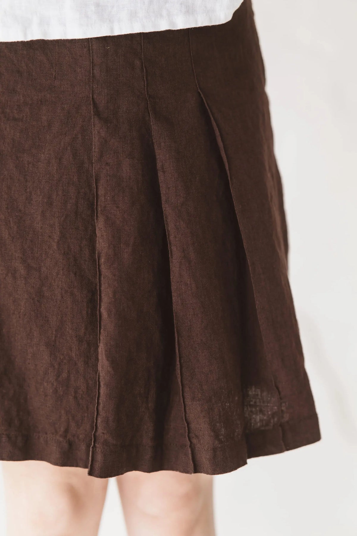 Knee-Length Pleated Linen Skirt - Penelope