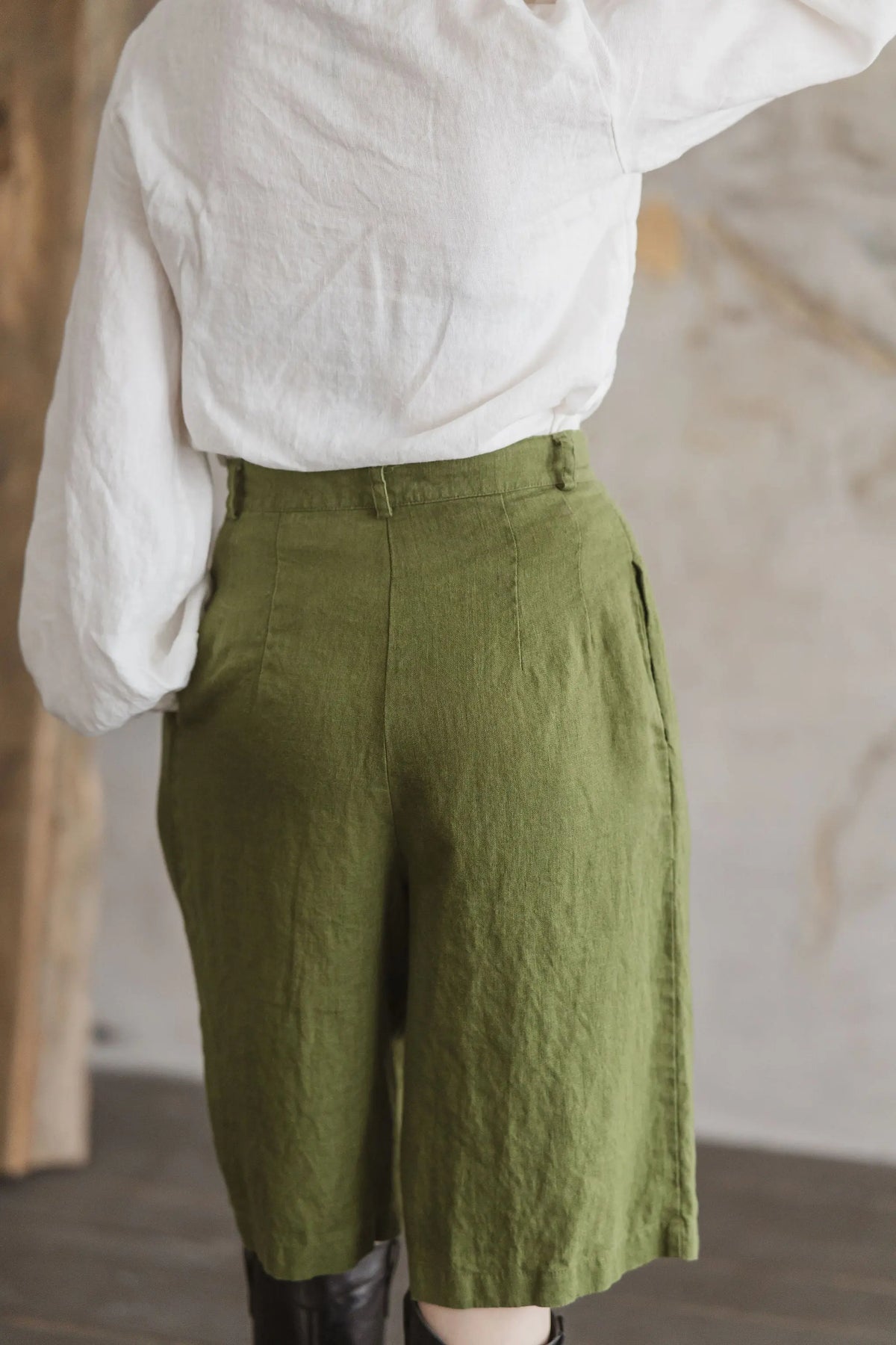 Year-round Highwaisted Linen Bermuda Shorts Epic Linen