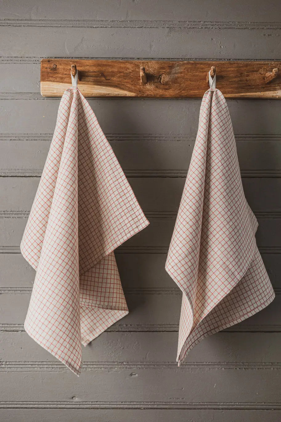 100 % Pure Linen Kitchen Tea Towels Set of 2 In Natural Small Red Checks Epic Linen