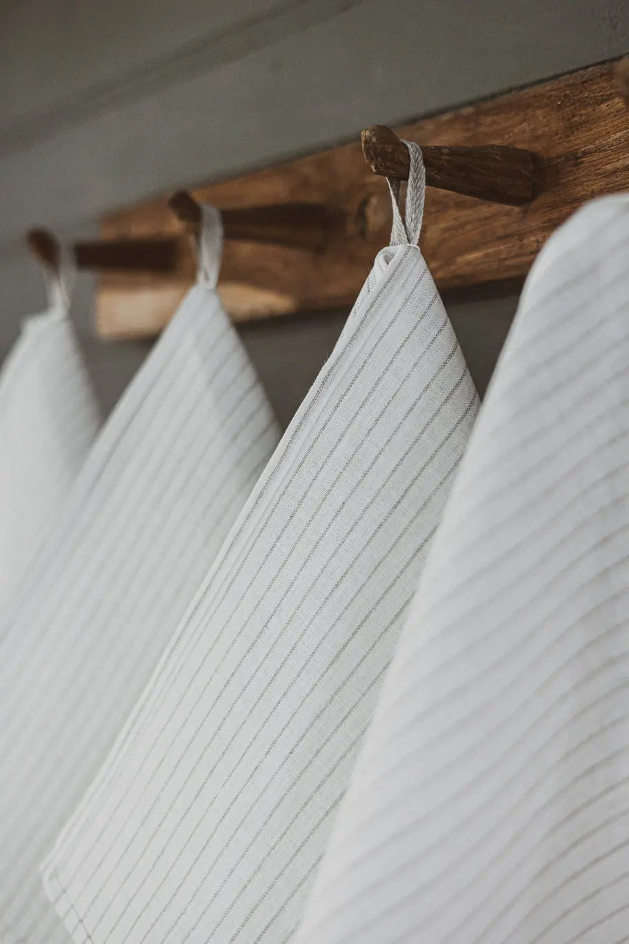 100 % Pure Linen Kitchen Tea Towels Set of 4 In White Stripes Natural Epic Linen
