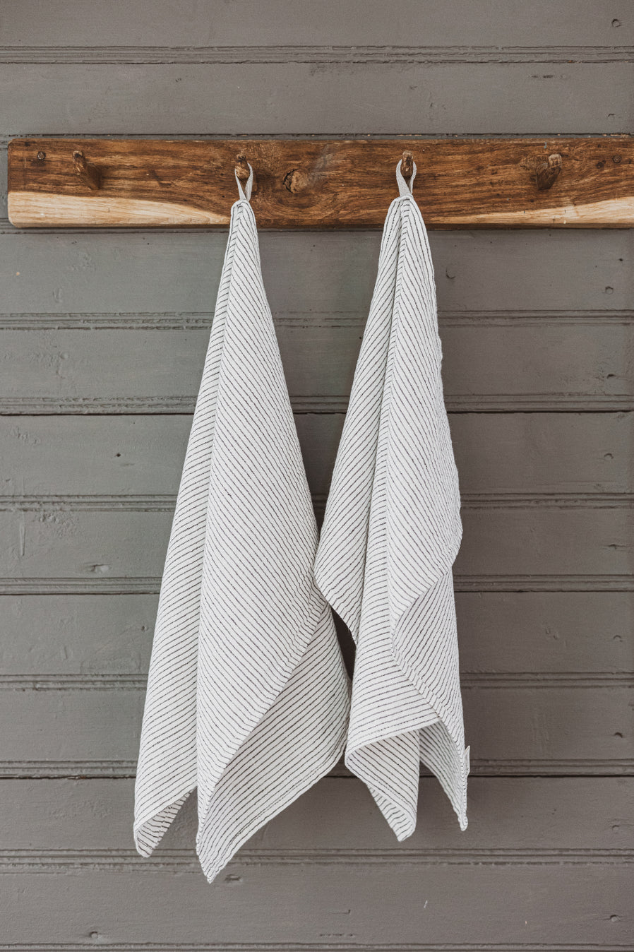Stonewashed Linen Kitchen Tea Towels Set of 2 Pattern