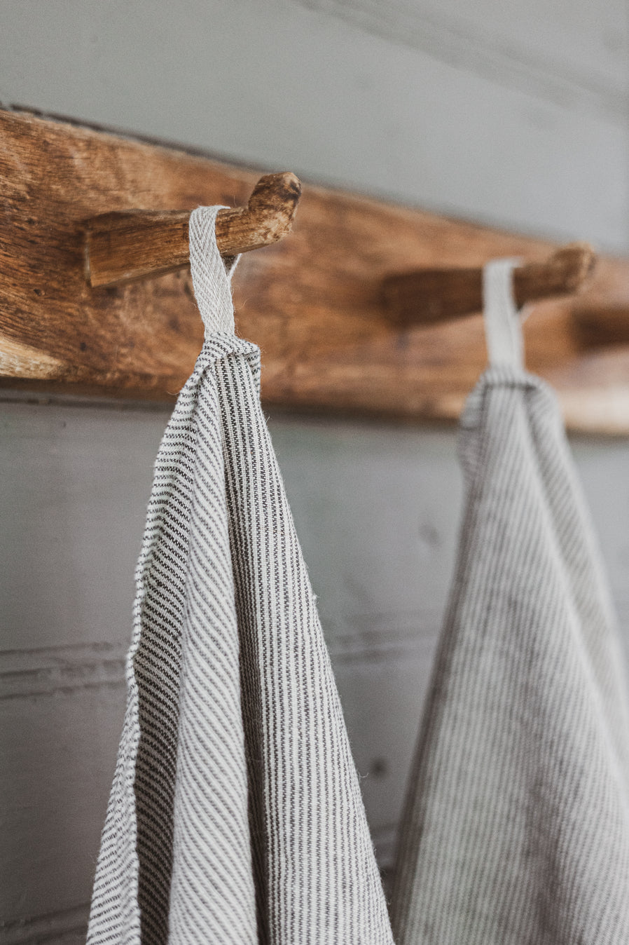 Stonewashed Linen Kitchen Tea Towels Set of 2 Pattern