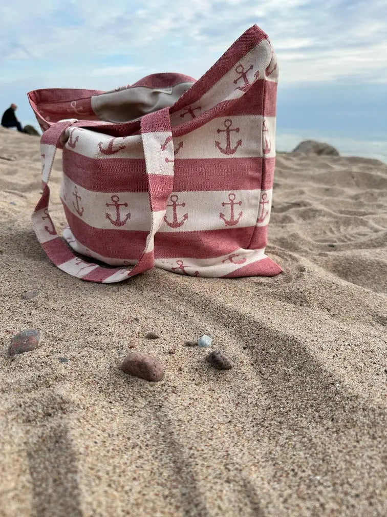 LIMITED EDITION Linen Maxi Anchor Beach Bag in Red Epic Linen