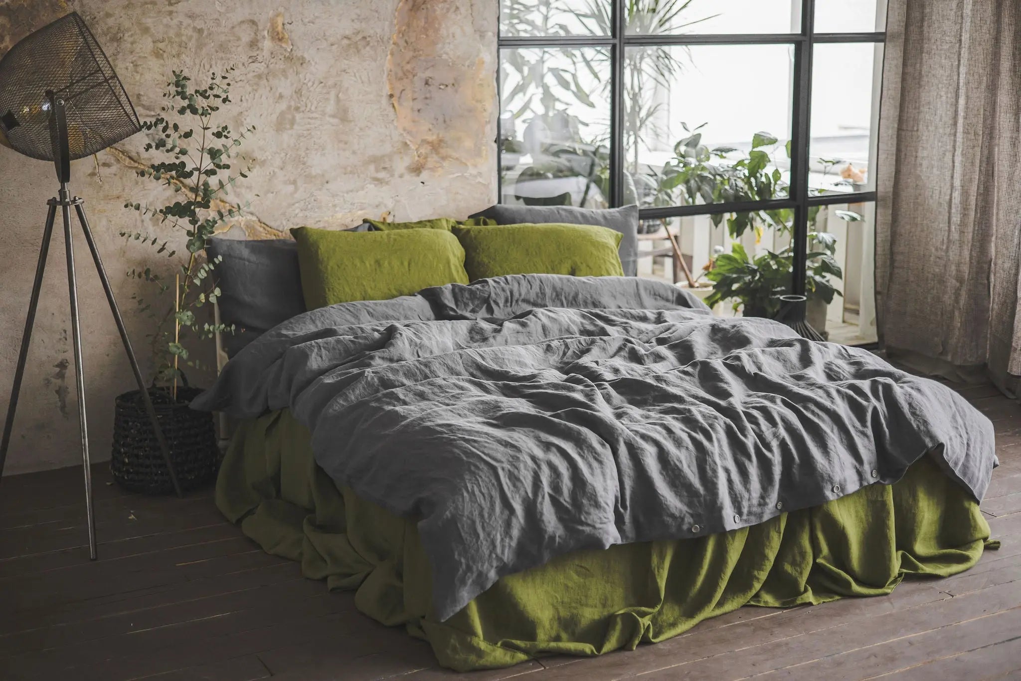 Graphite Gray Stonewashed Linen Bedding Set - Epic Linen luxury linen