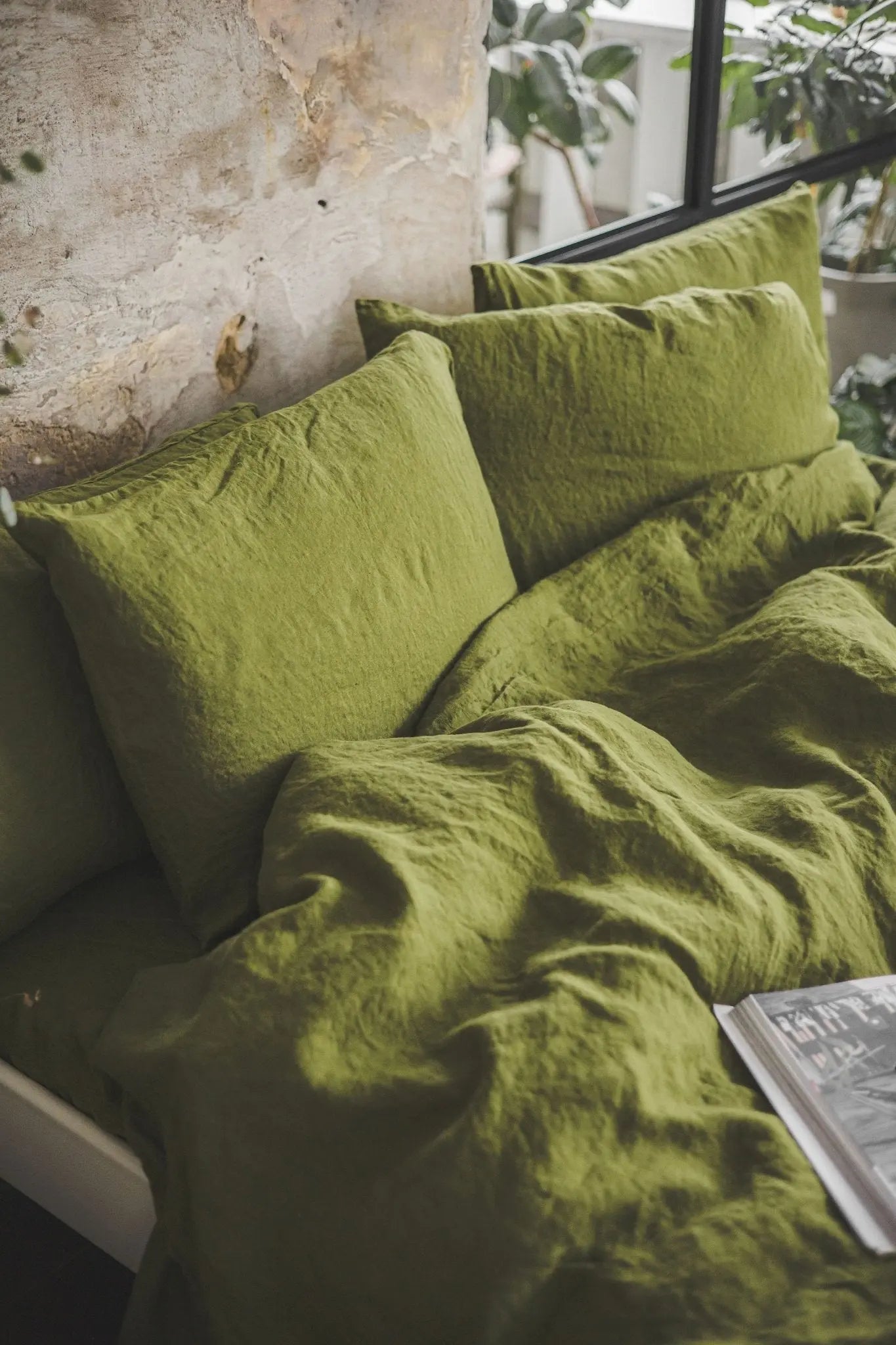 Green Moss Stonewashed Linen Bedding Set - Epic Linen luxury linen