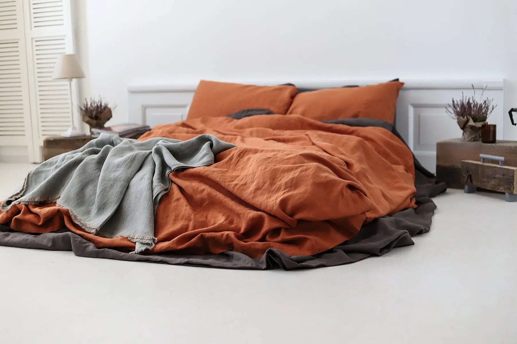 Linen Green Throw Blanket in Organic Gift Box - Epic Linen luxury linen