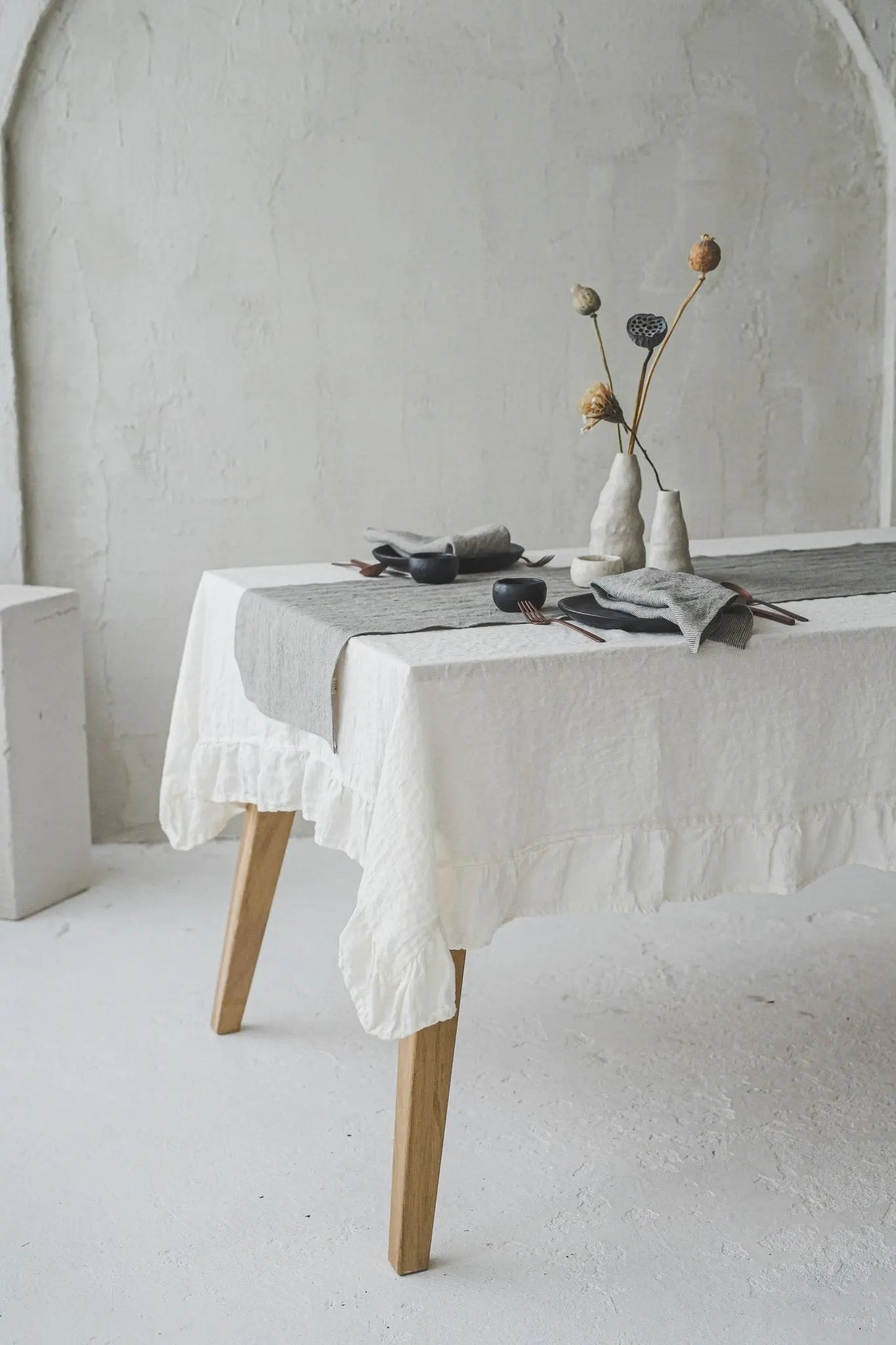 Linen Tablecloth with Ruffles - Epic Linen luxury linen