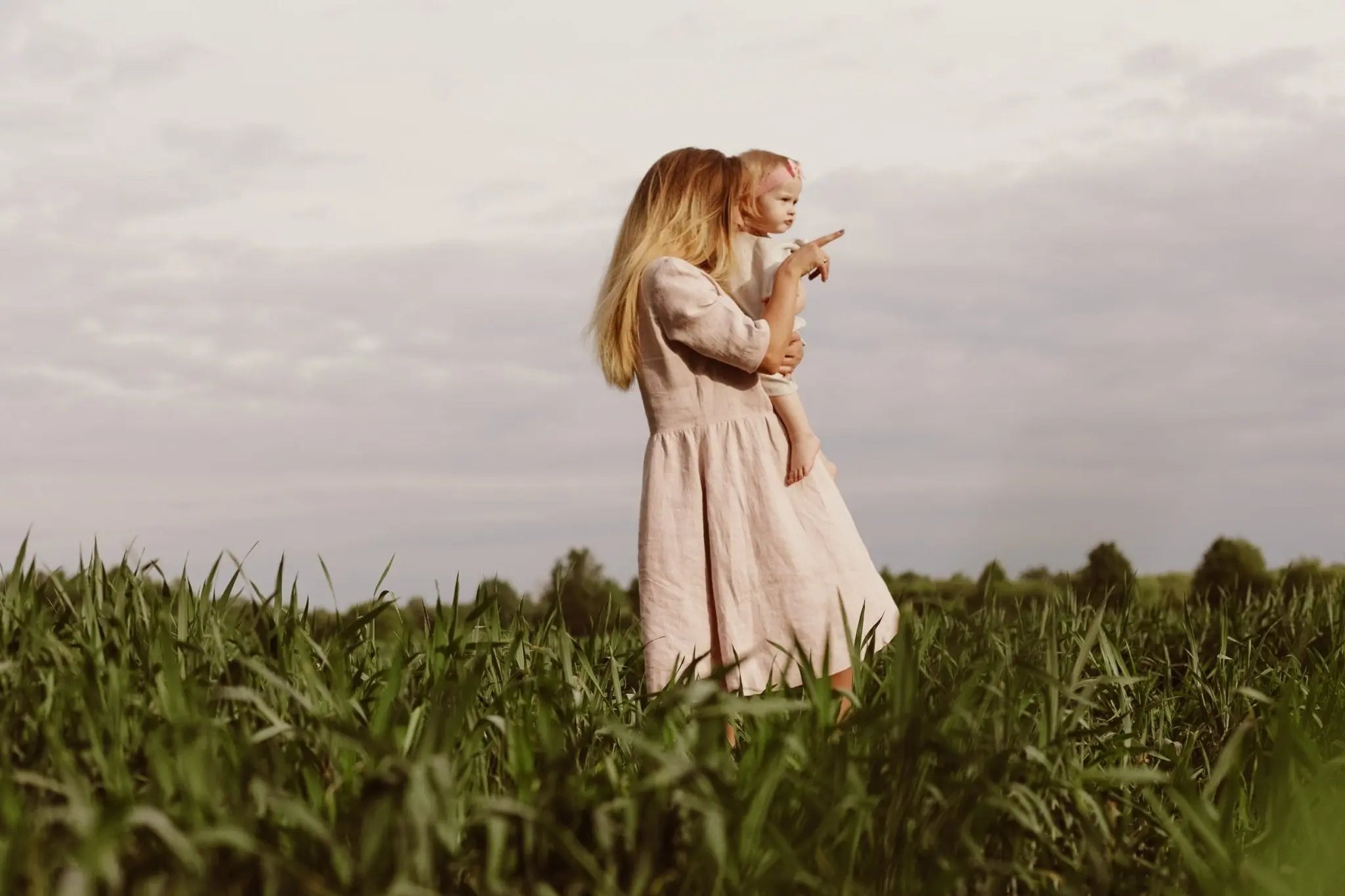 Little Linen Dress Agnes - Epic Linen luxury linen