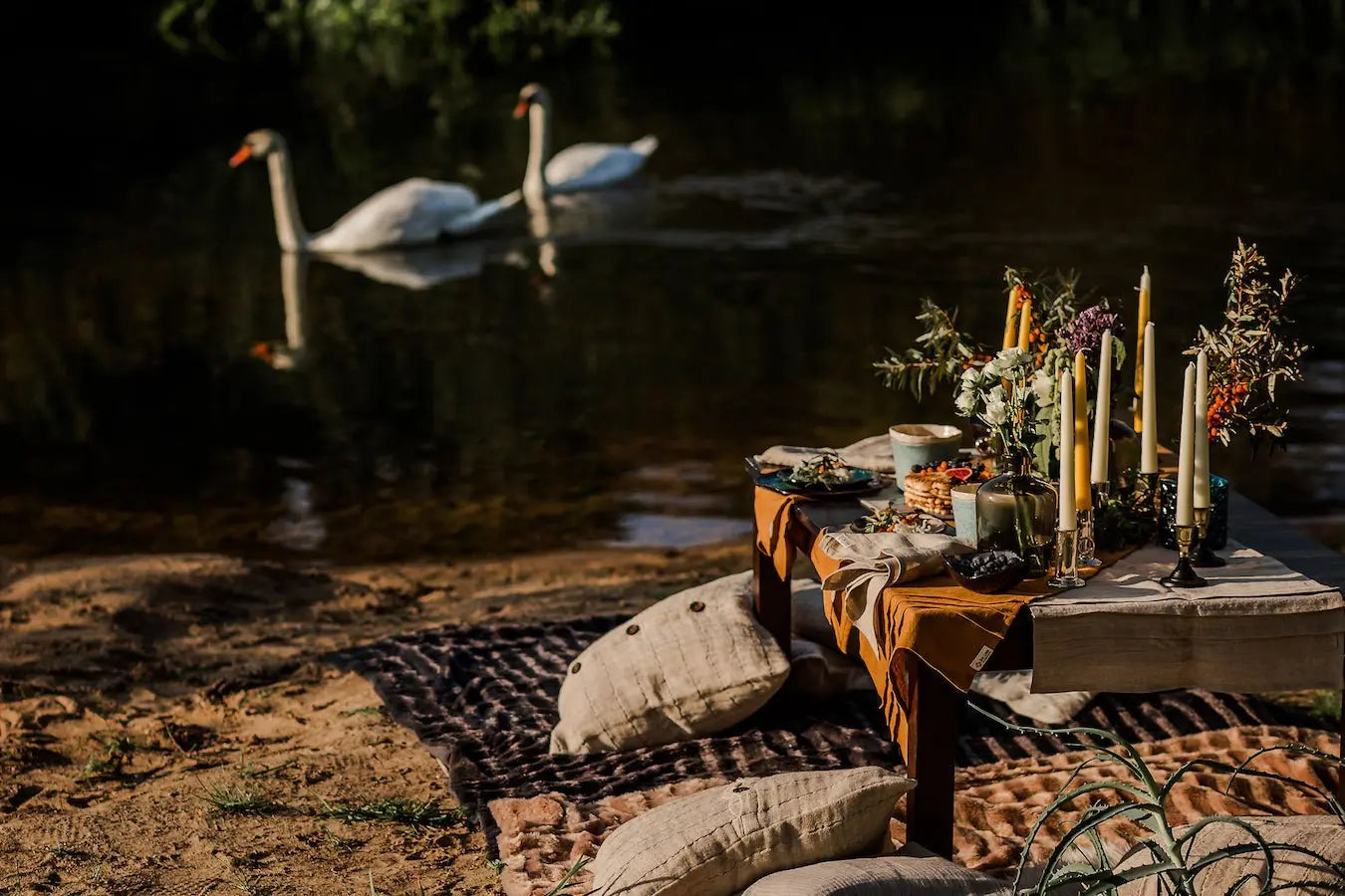 Natural Stonewashed Linen Table Runner with Cute Pleats - Epic Linen luxury linen