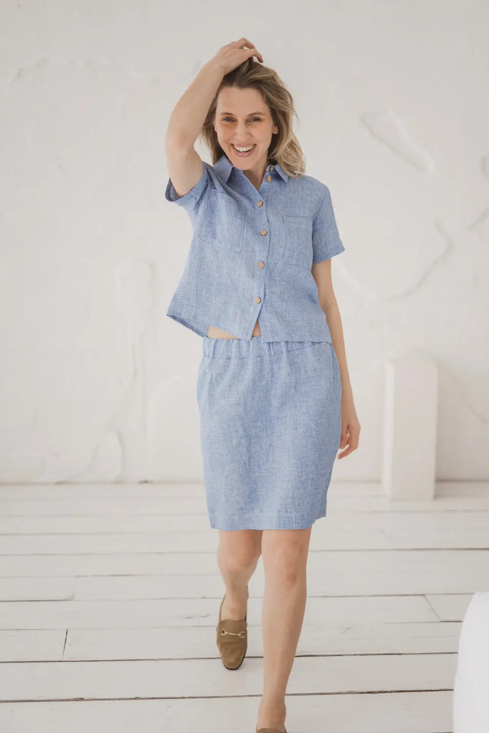 Linen Mini Back Split Skirt