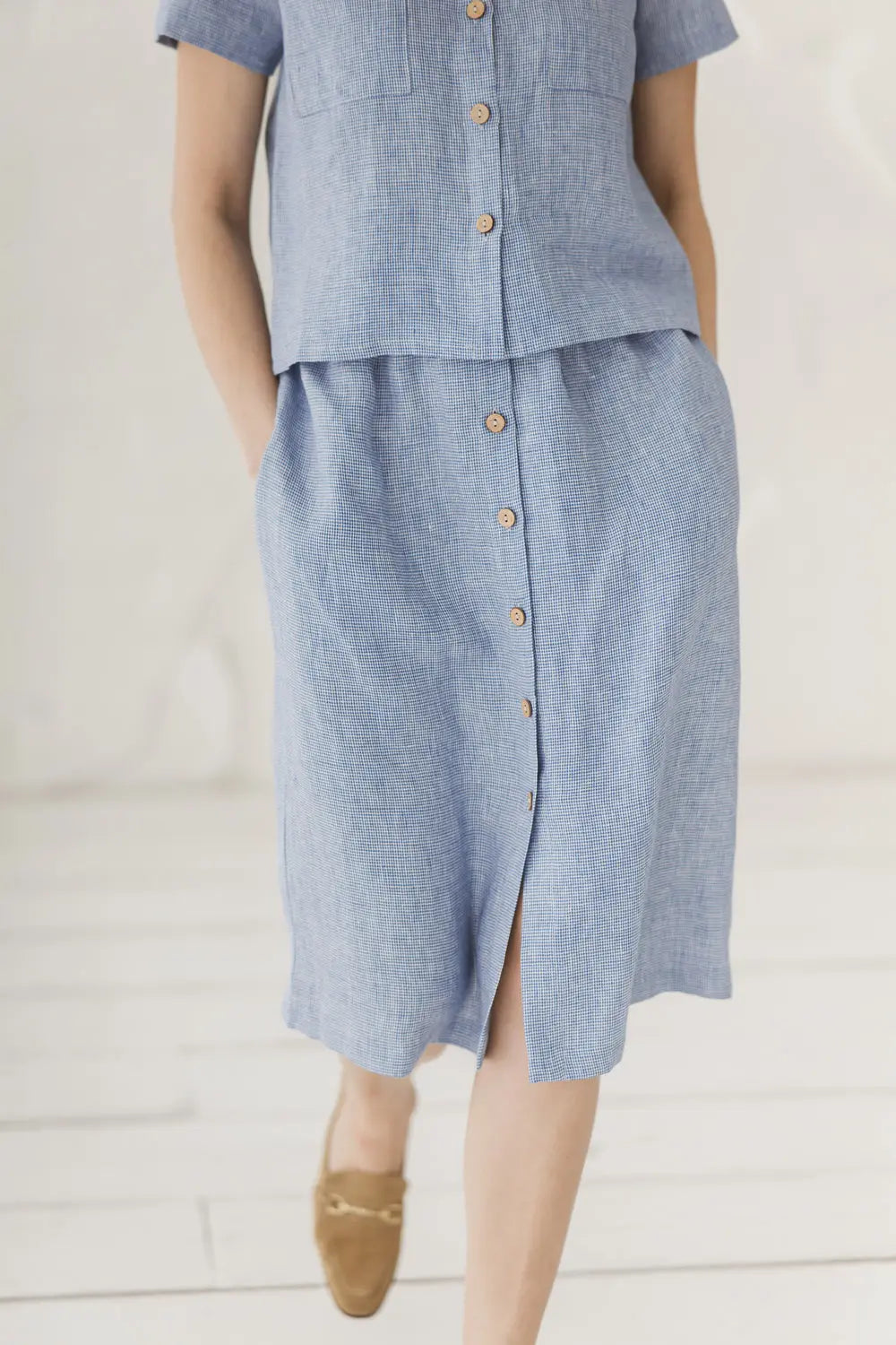 Linen Skirt With Buttons