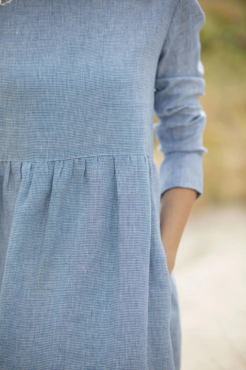 Linen Midi Dress – Relaxed Fit