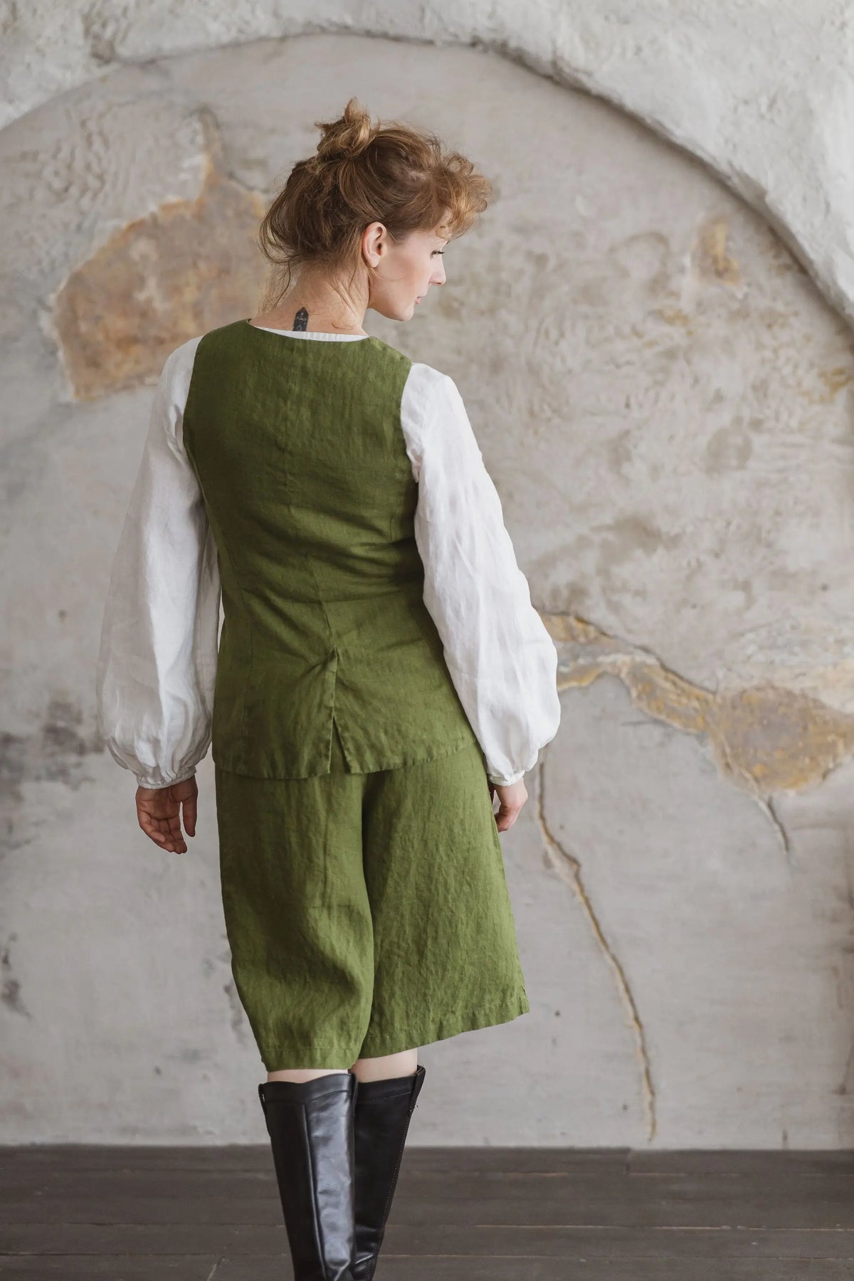 Buttoned Linen Vest with Curved Hem Epic Linen