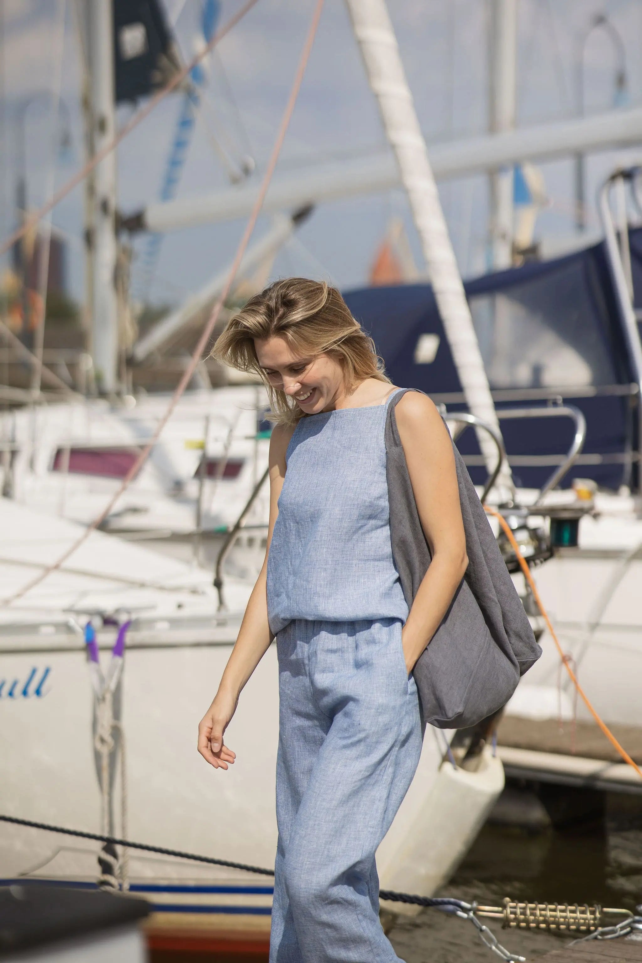 Linen Top Goose Steps Amber