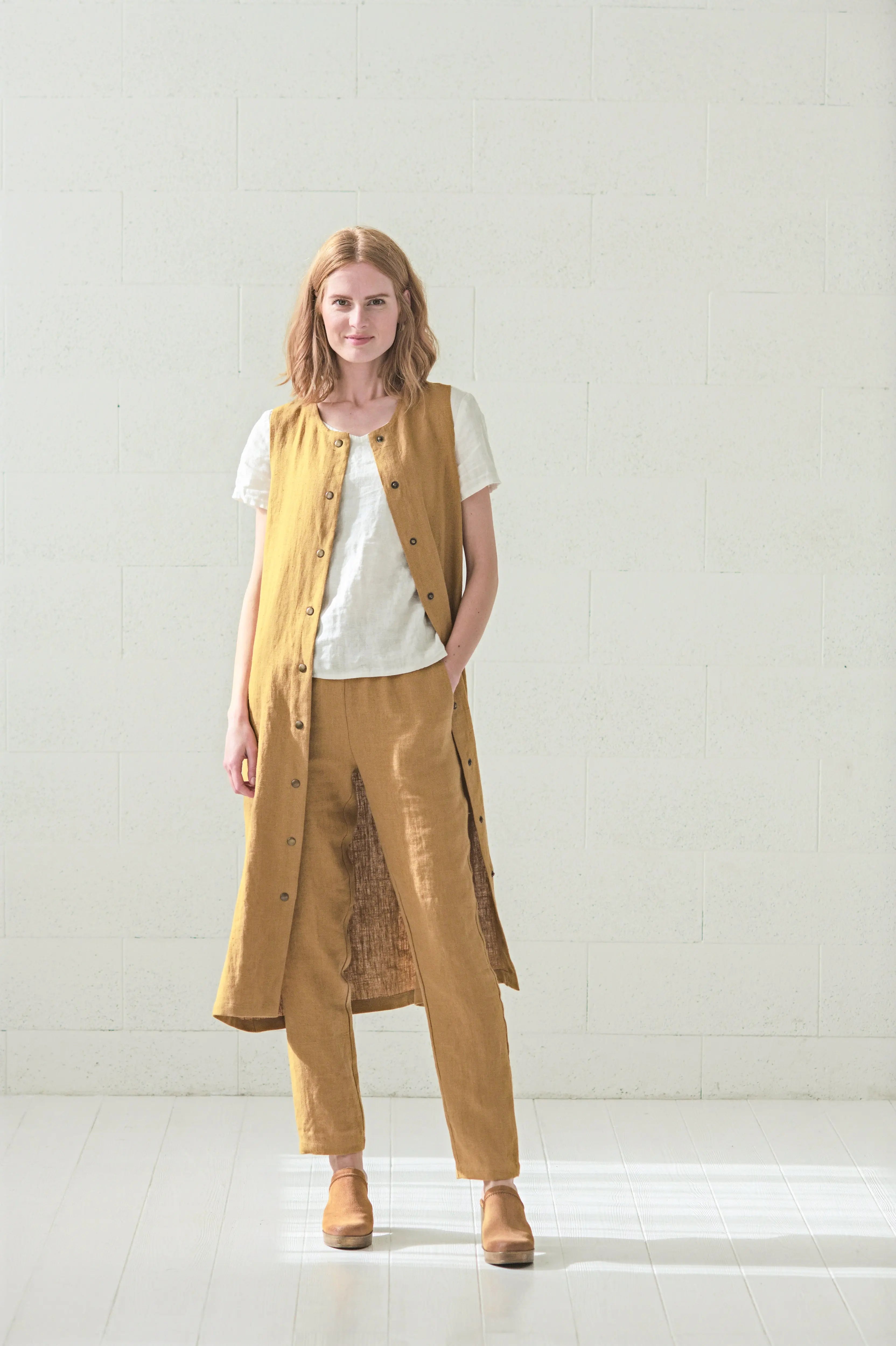 美品　Eaphi エフィ　linen like belt vest 完売品 Linen Vest Dress for Summer | Comfortable and Chic
