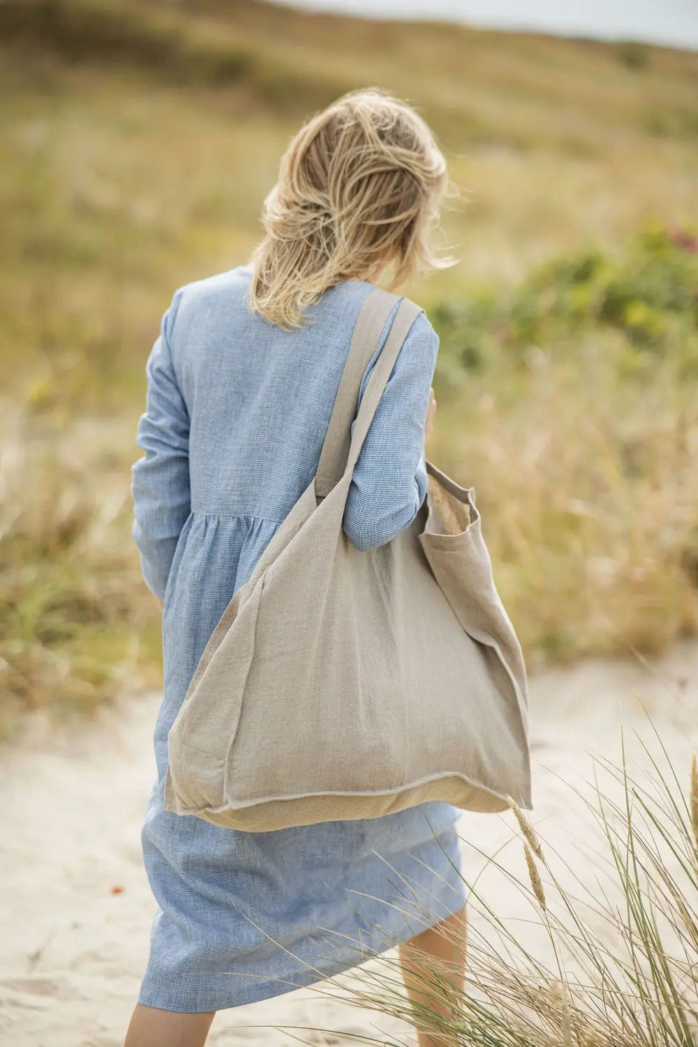 Light Linen Beach Bag – Soft Tote
