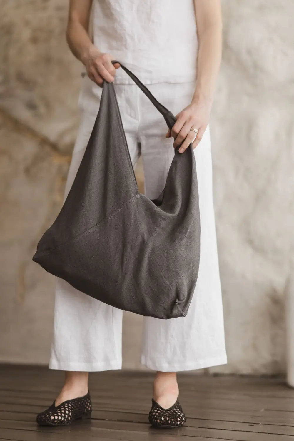 Relaxed Linen Tote