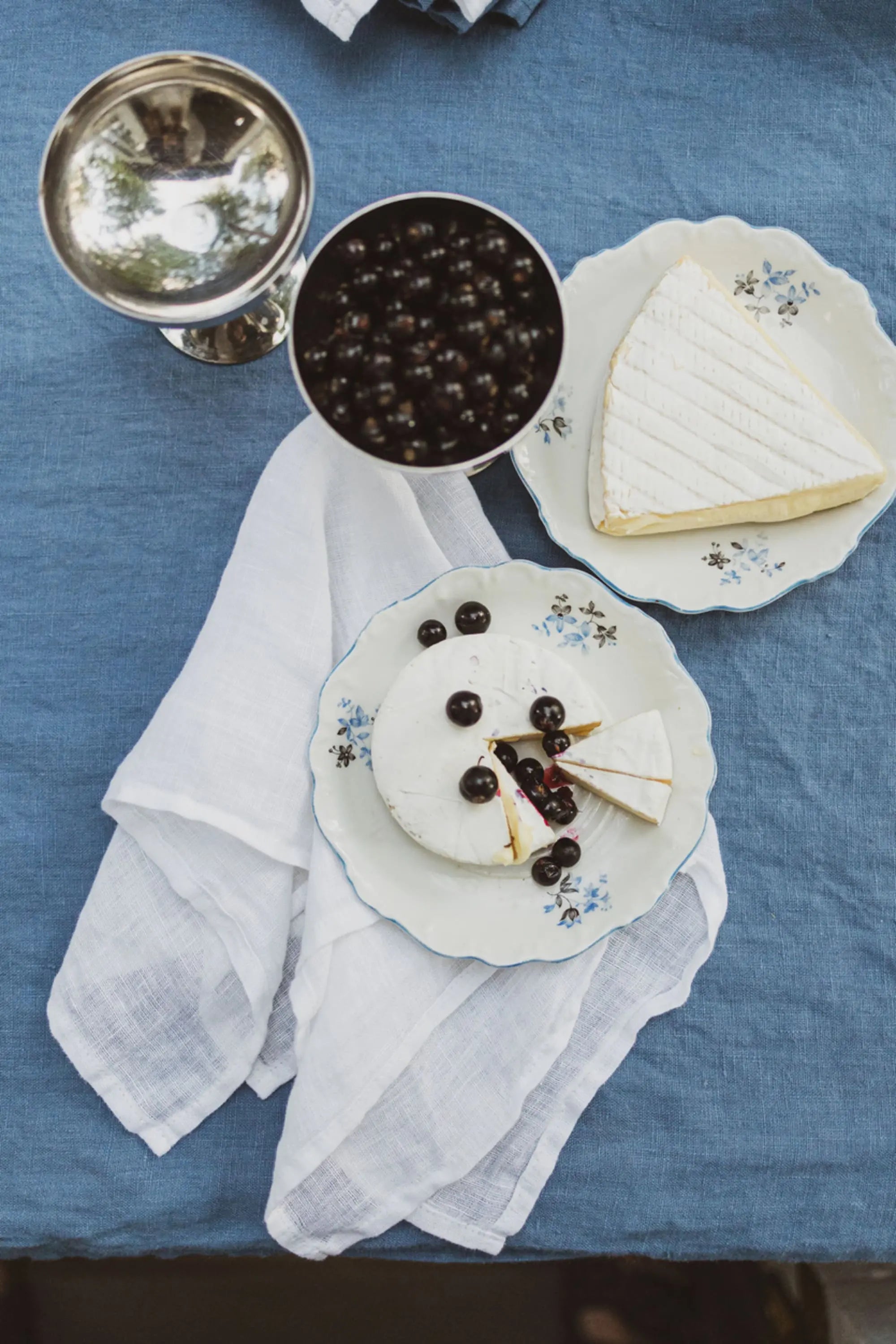 Dusk Blue Stonewashed Linen Tablecloth for Dining Table