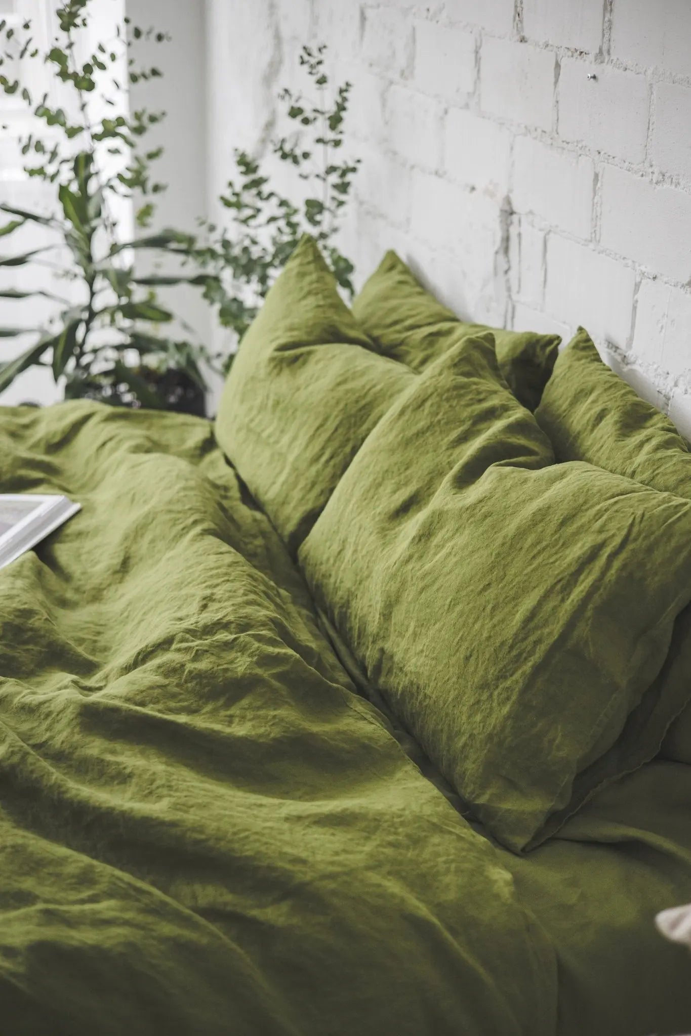 Set of 2 Linen Pillowcases Green Moss - Epic Linen luxury linen